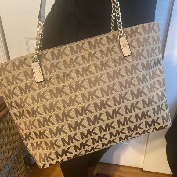 Michael Kors Brown and Tan Tote - Picture 5 of 6